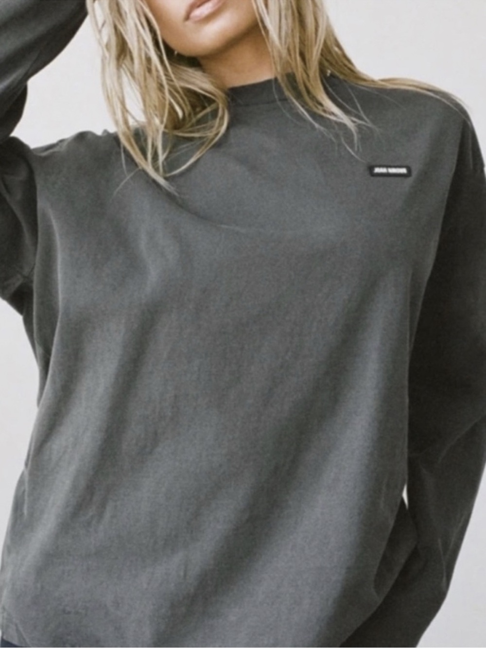 ♡ Joah Brown Logo Patch Long Sleeve Tee